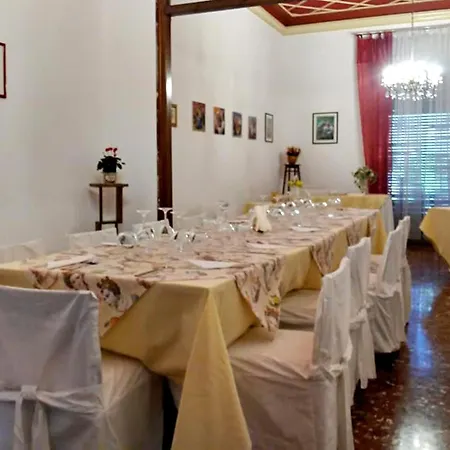 펜션 Borgata Del Sorbo *